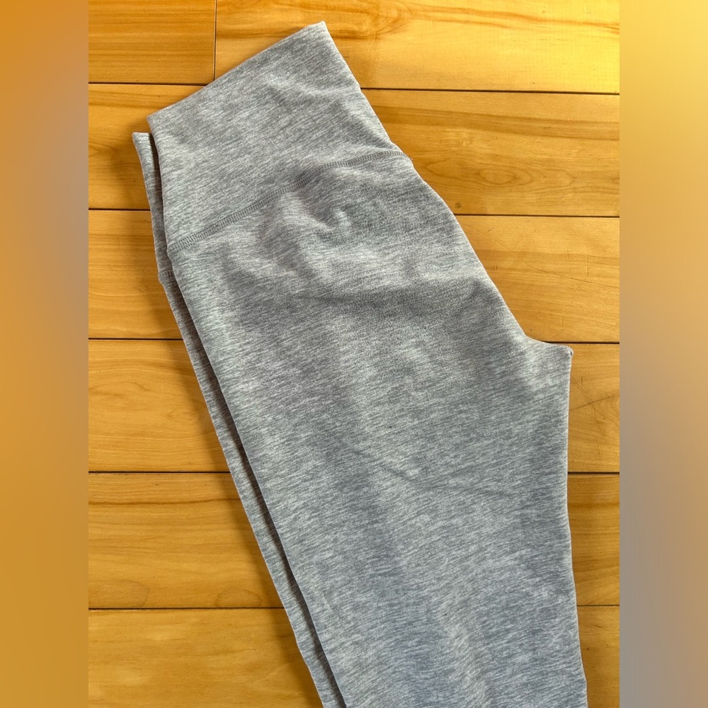 Alo Yoga Highlight Legging size S